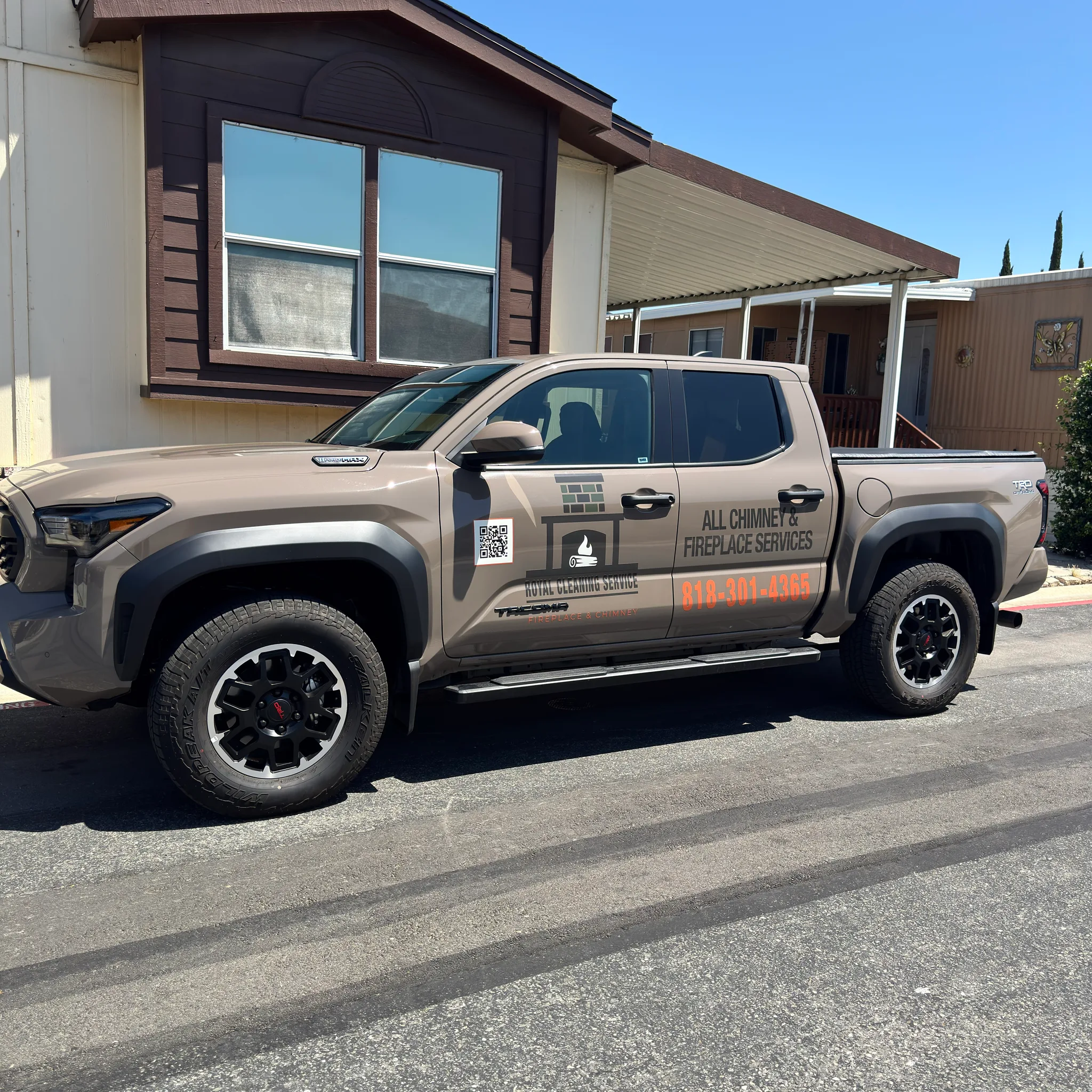 Royal Cleaning Service Technician
